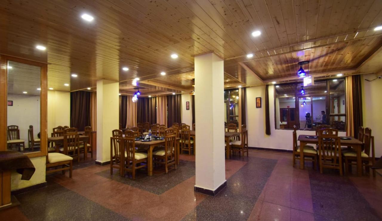 Manali Holiday Lnn - Gym, Spa, Dj Night, Pool Exterior photo